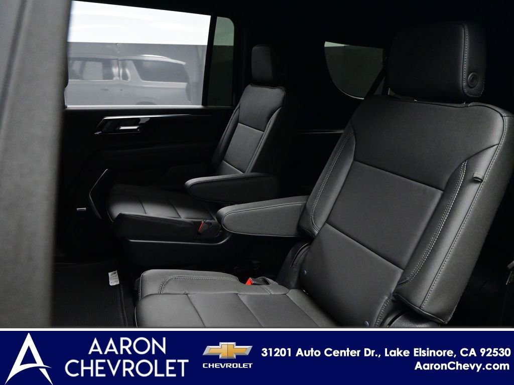 New 2026 Chevrolet Suburban LT w/ Comfort Package AWD/4WD image 14