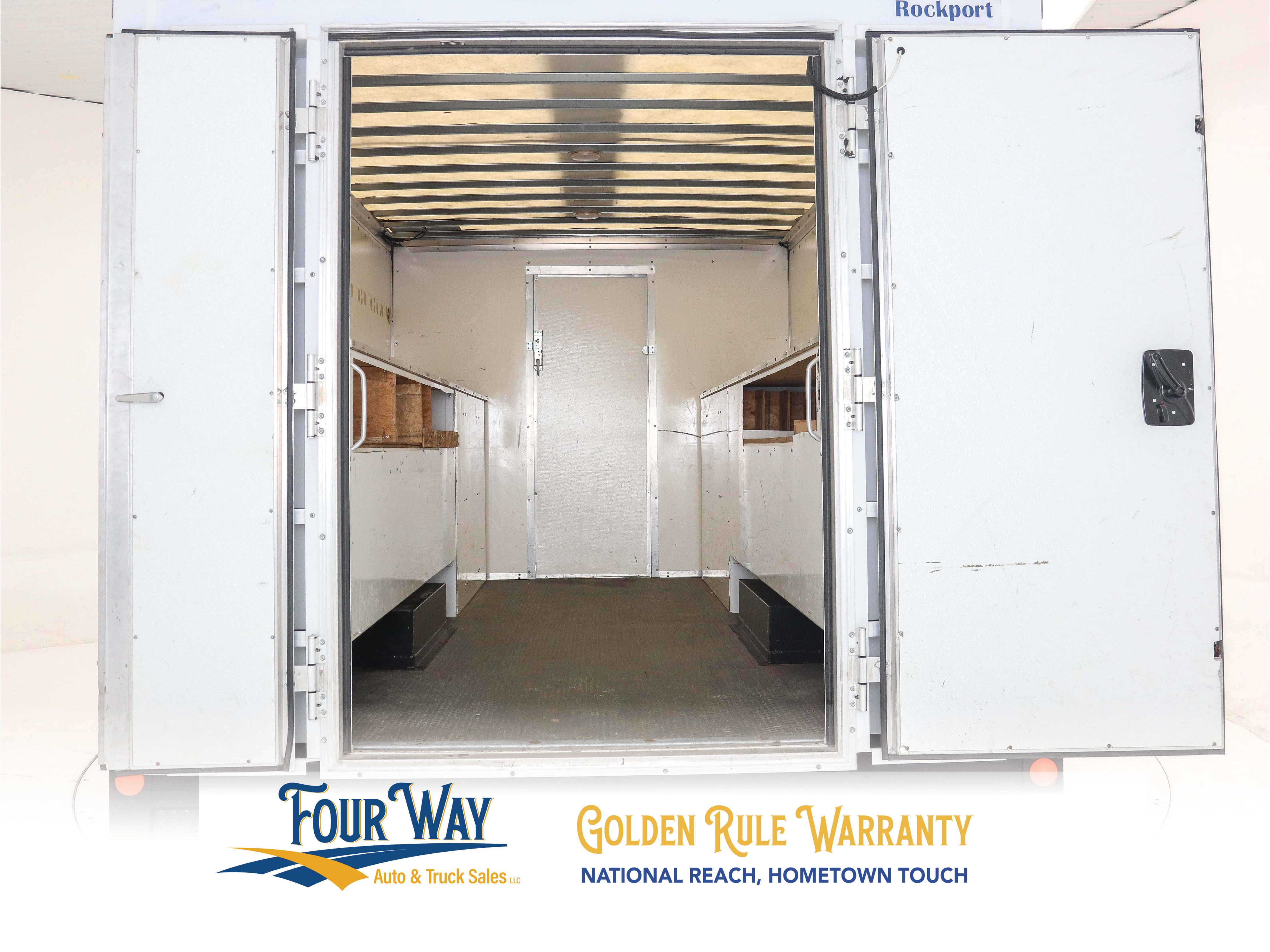 Used 2020 Chevrolet Express 3500 w/ Power Convenience Package image 9