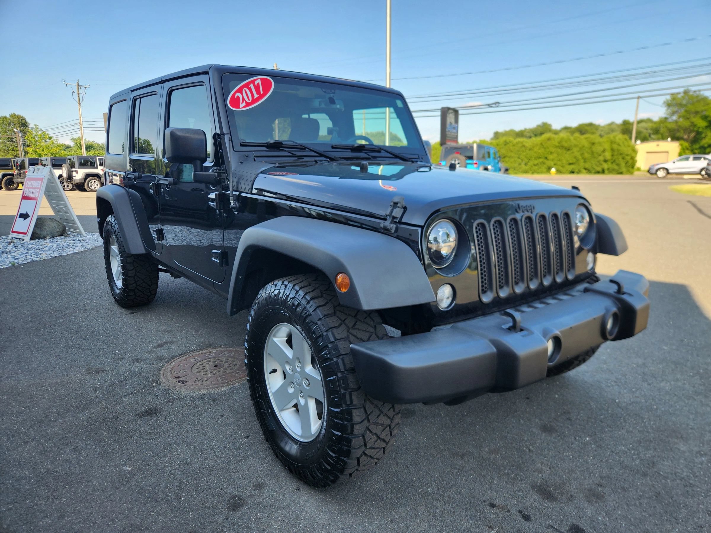 Used 2017 Jeep Wrangler Unlimited Sport w/ Quick Order Package 24S AWD/4WD image 20