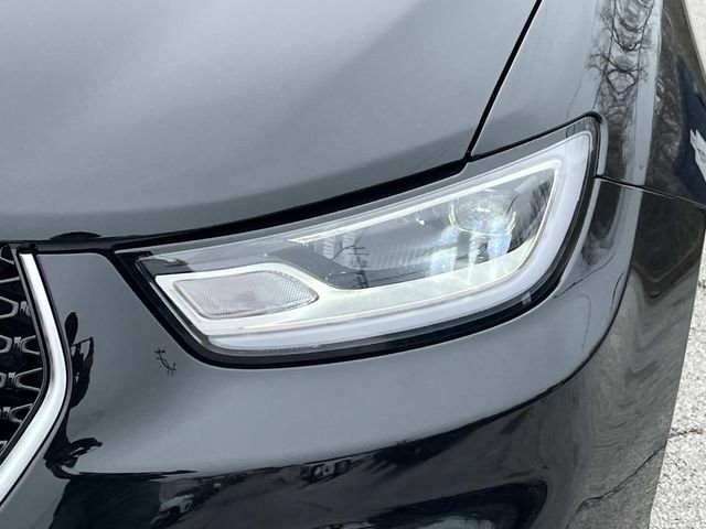 New 2026 Chrysler Pacifica Pinnacle image 9