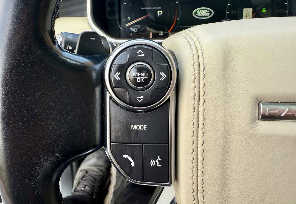 Used 2016 Land Rover Range Rover Long Wheelbase Supercharged image 54