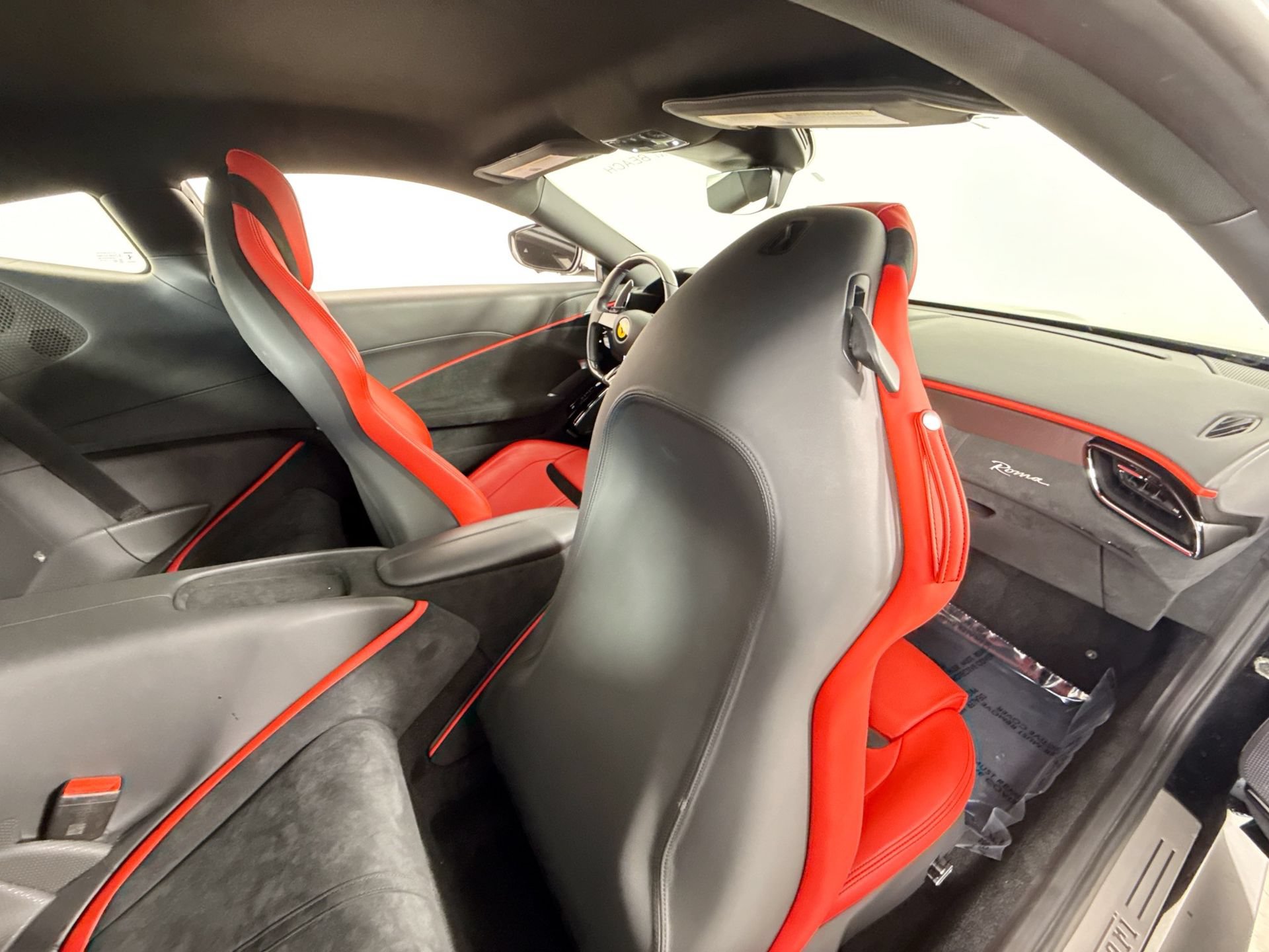 Certified 2022 Ferrari Roma RWD image 24