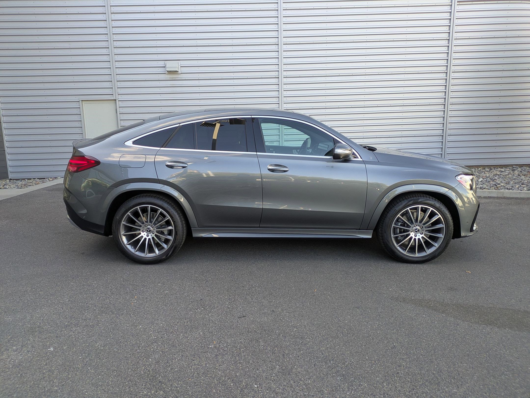 New 2026 Mercedes-Benz GLE 450 4MATIC Coupe image 2