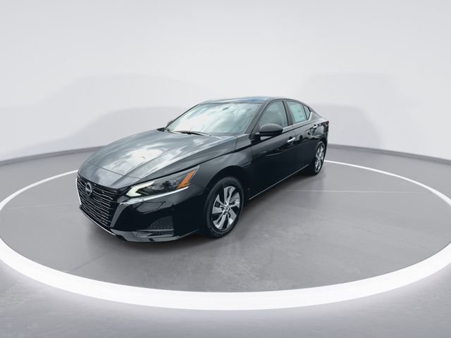 New 2025 Nissan Altima 2.5 S video 4