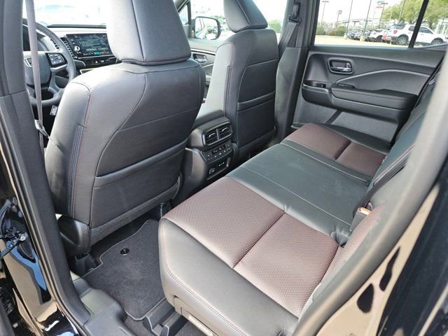 New 2026 Honda Ridgeline Black Edition image 11