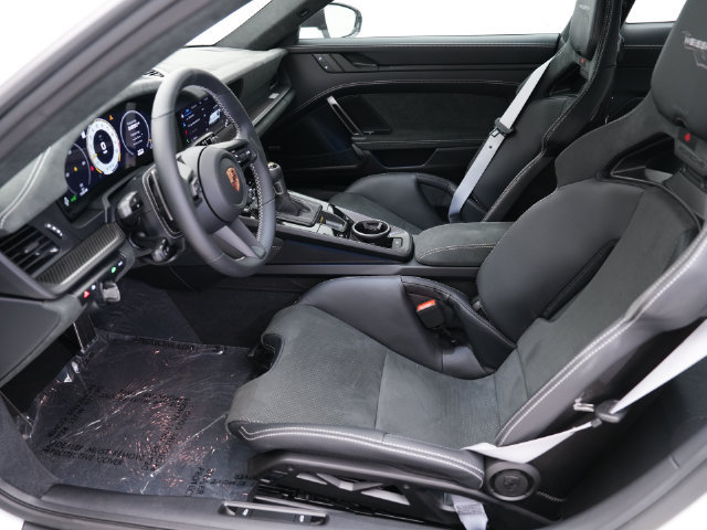 Certified 2026 Porsche 911 GT3 RWD image 5