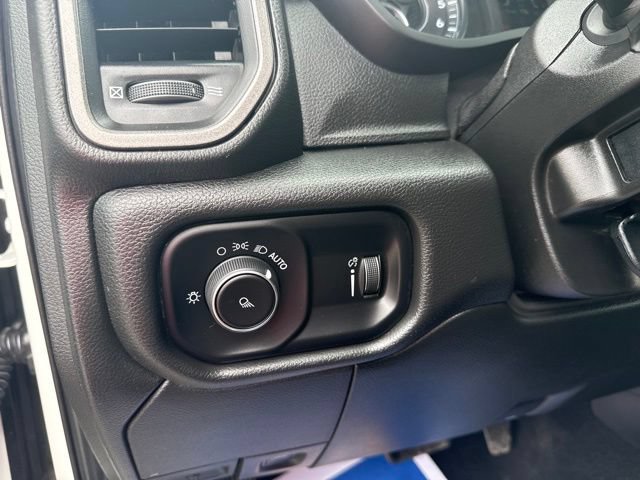 Used 2023 RAM 2500 Tradesman AWD/4WD image 17