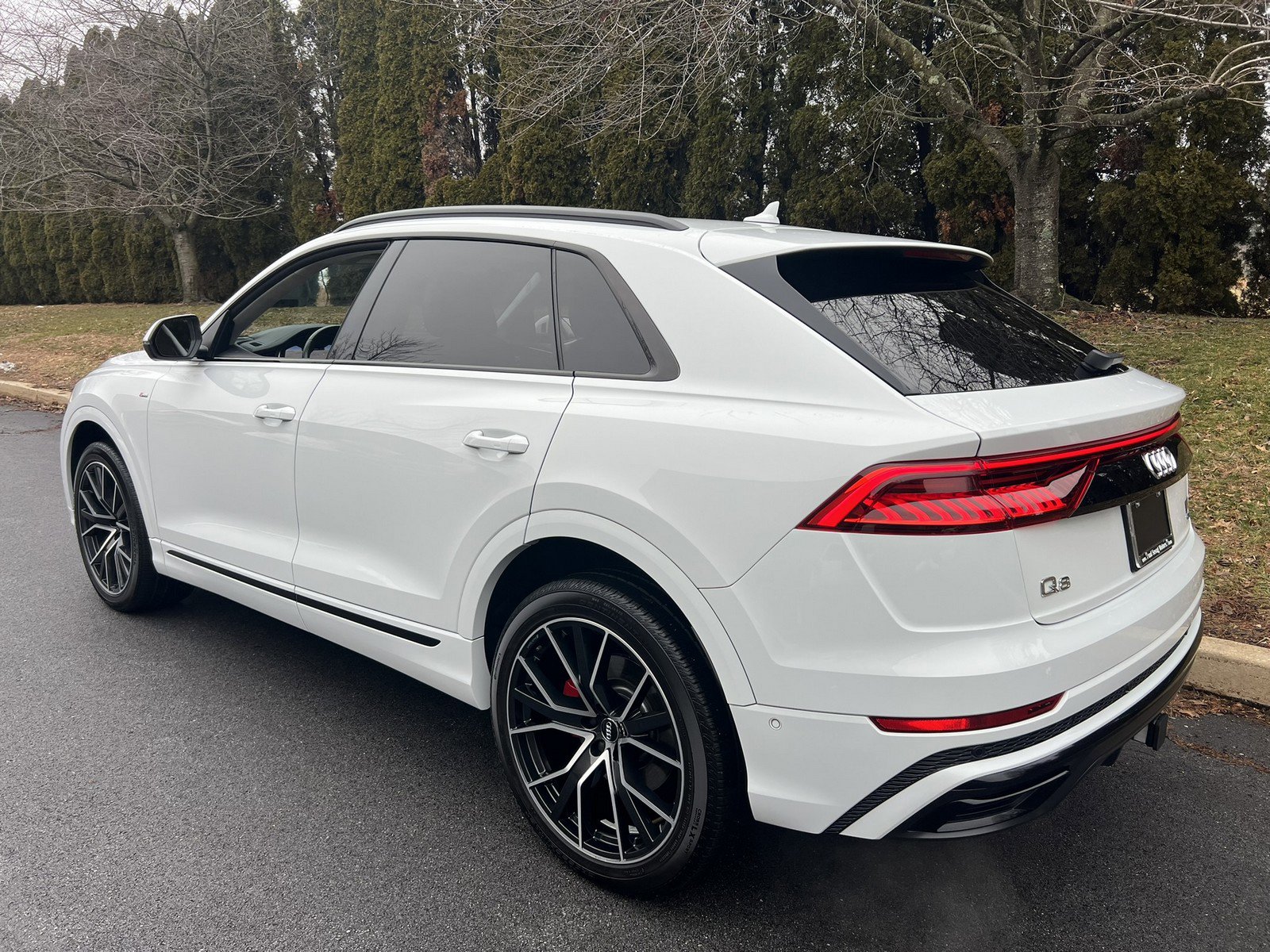 Used 2019 Audi Q8 Prestige image 47