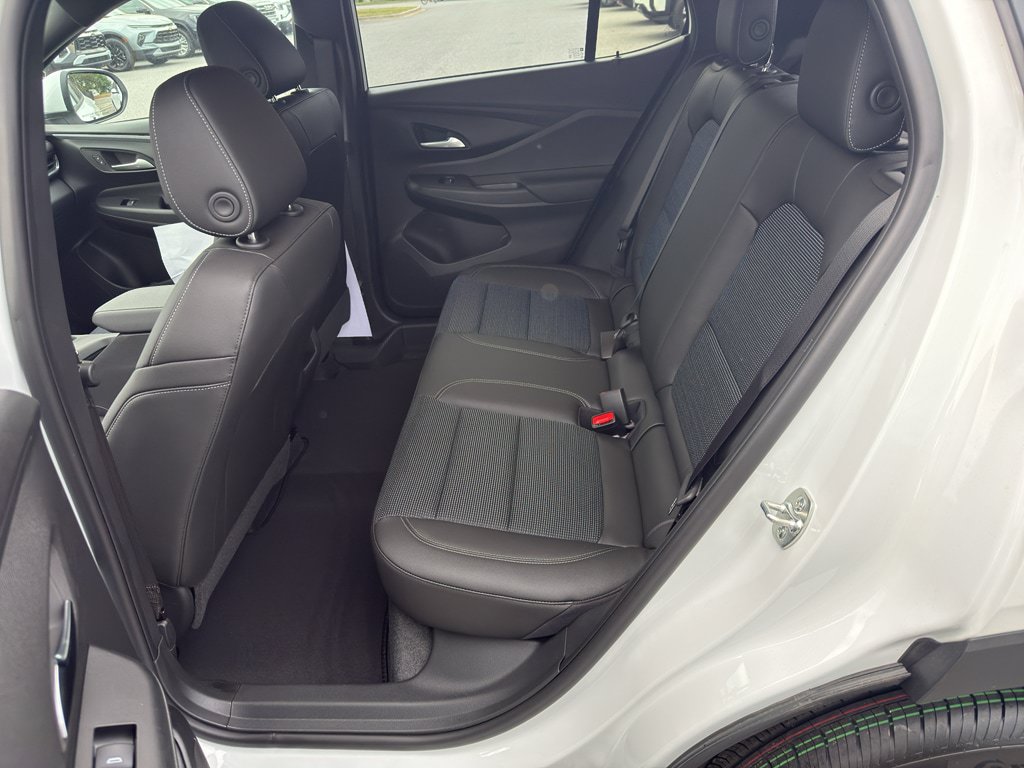 New 2026 Buick Envista Sport Touring w/ Convenience I Package FWD image 17