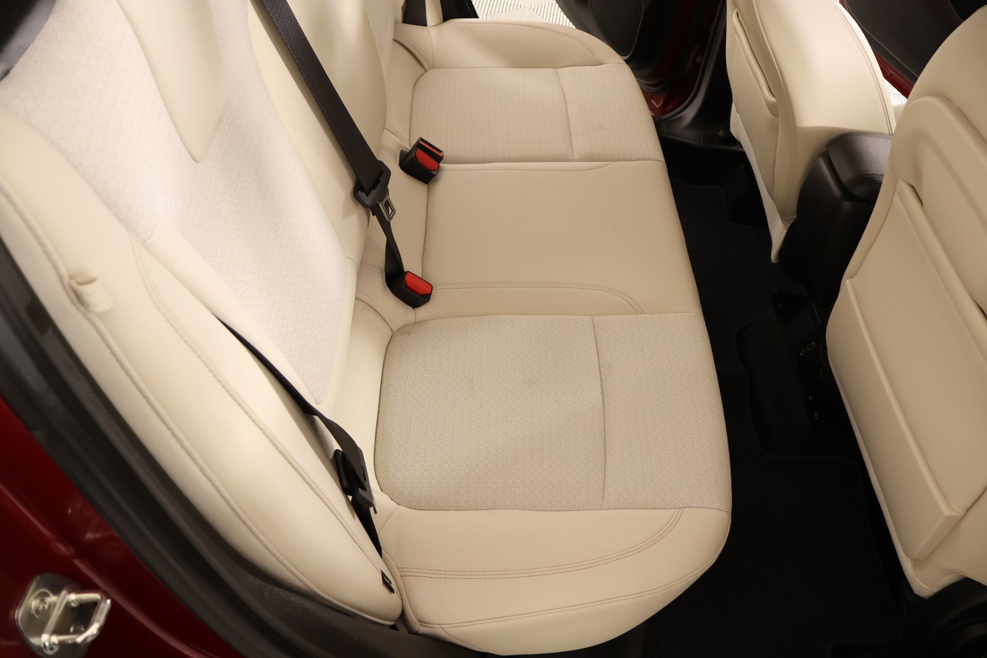 Used 2021 Buick Encore GX Preferred w/ Cold Weather Comfort Package FWD image 14