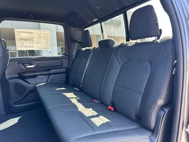New 2026 RAM 1500 Express AWD/4WD image 30