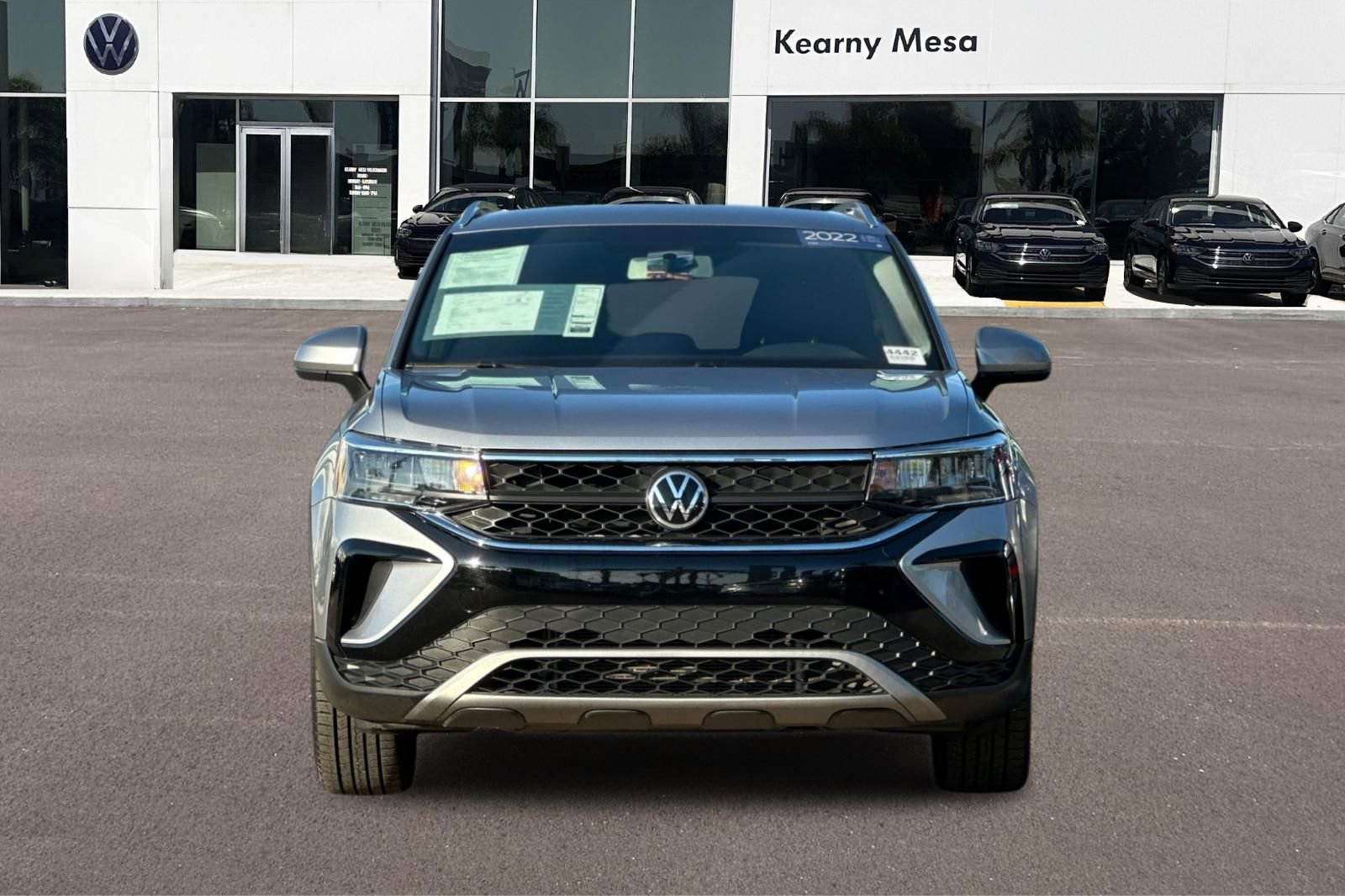 Used 2022 Volkswagen Taos SE image 9