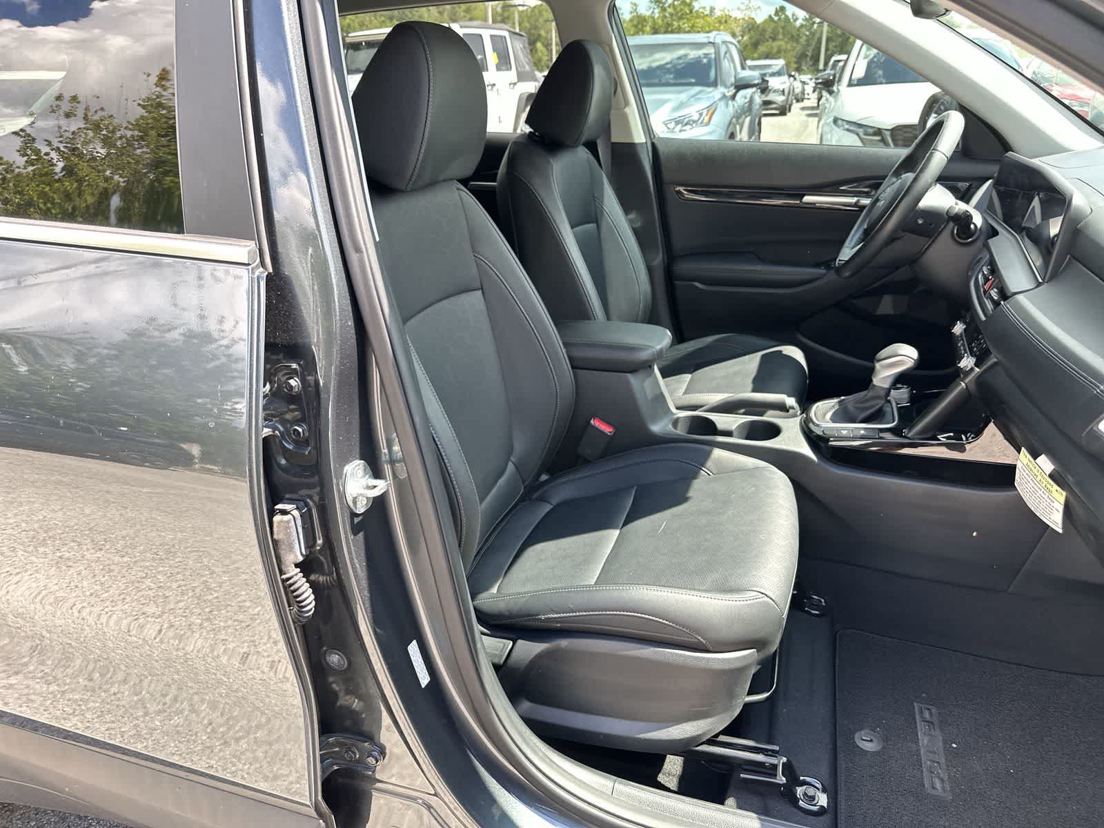 Used 2024 Kia Seltos EX FWD image 9