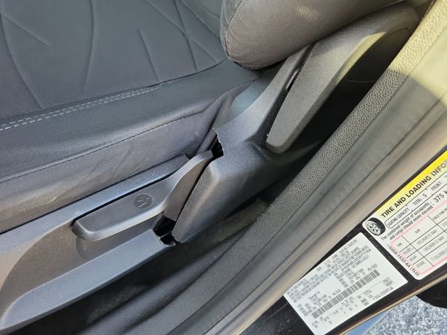 Used 2014 Ford Fiesta SE image 16