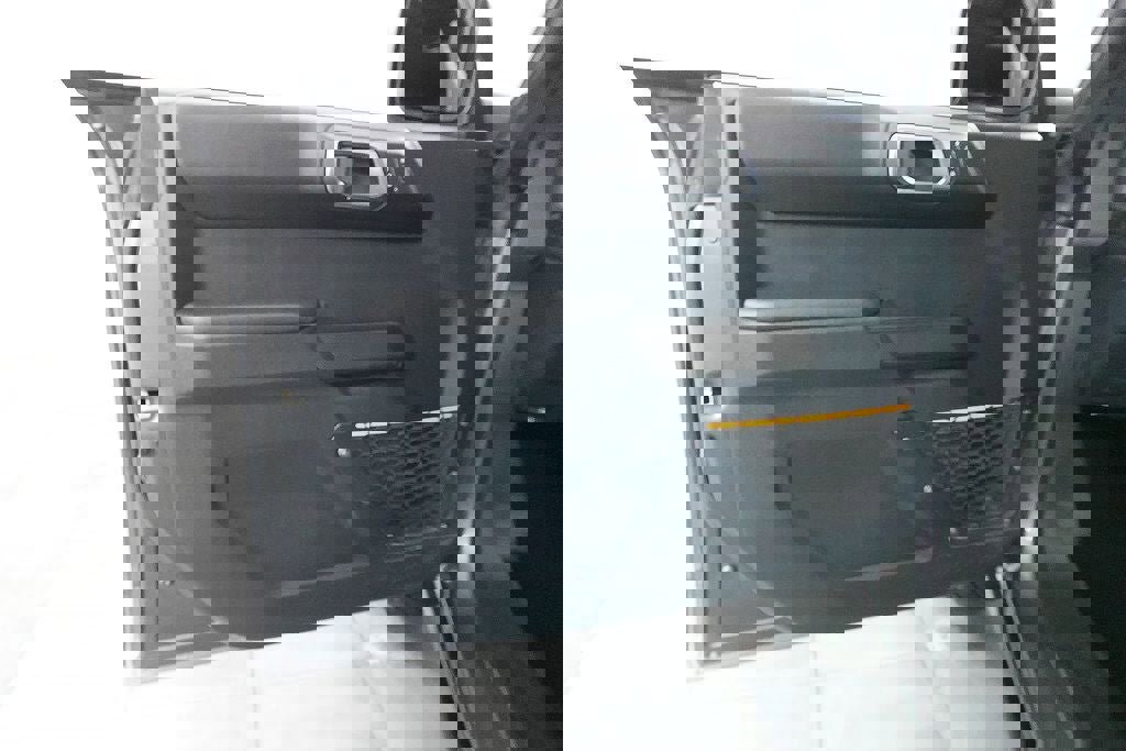 Used 2024 Ford Bronco Badlands w/ Sasquatch Package image 21