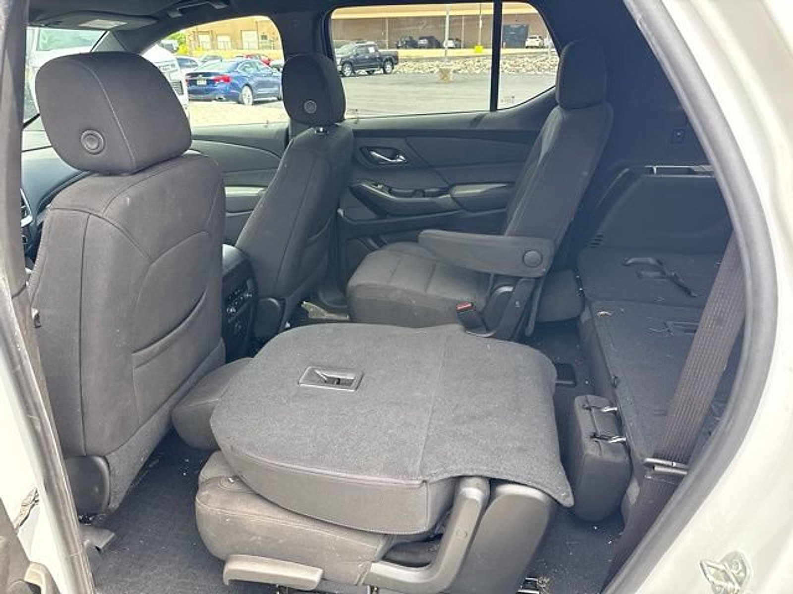 Used 2023 Chevrolet Traverse LT w/ LPO, Floor Liner Package AWD/4WD image 23