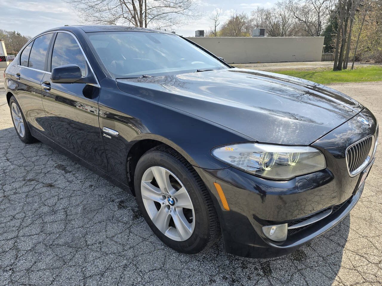 Used 2011 BMW 535i xDrive Sedan AWD/4WD image 3