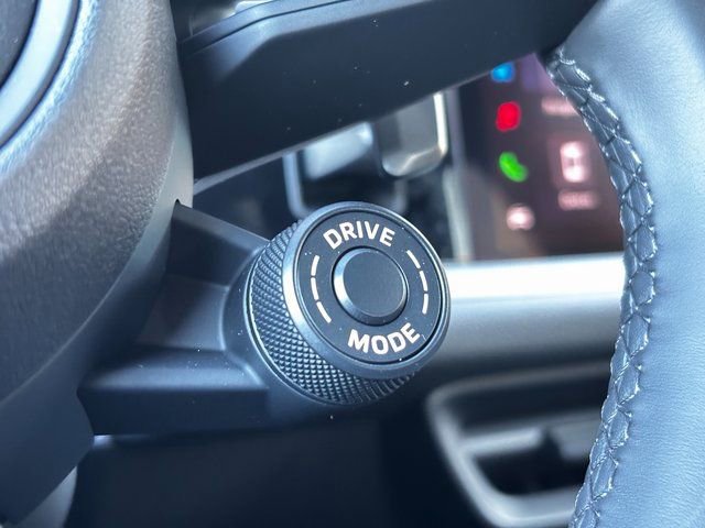 New 2026 Porsche Cayenne S image 18