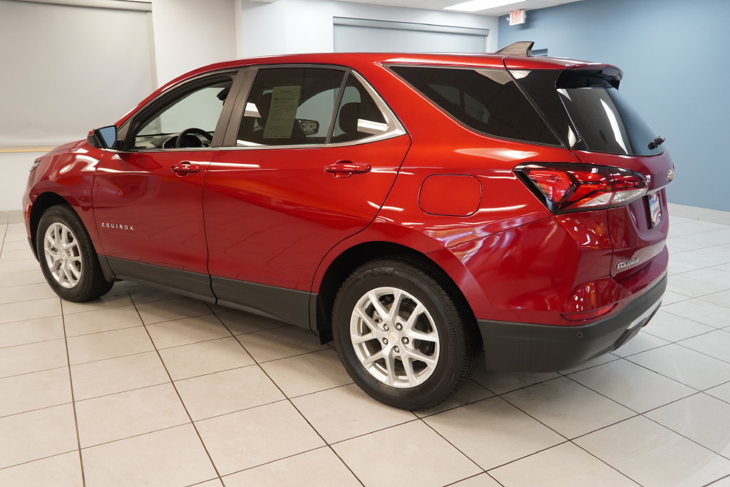 Used 2023 Chevrolet Equinox LT AWD/4WD image 7