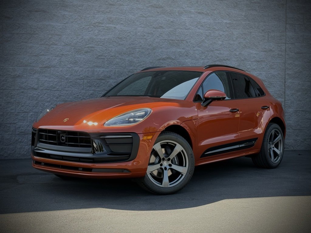 New 2025 Porsche Macan image 1