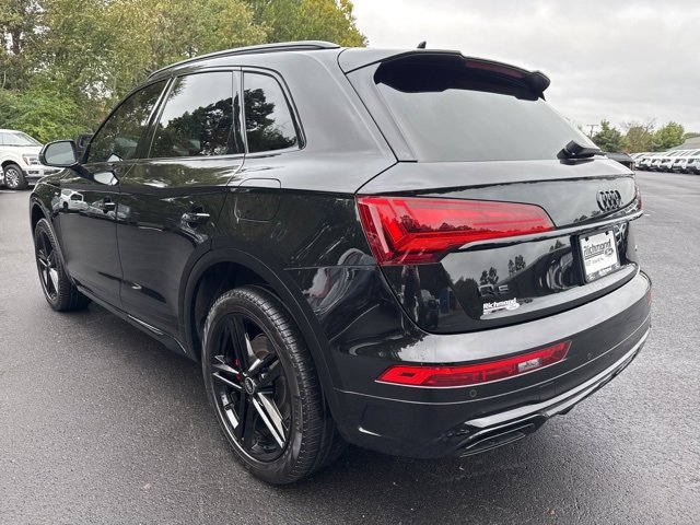 Used 2024 Audi Q5 e Premium Plus w/ Premium Plus Package image 3