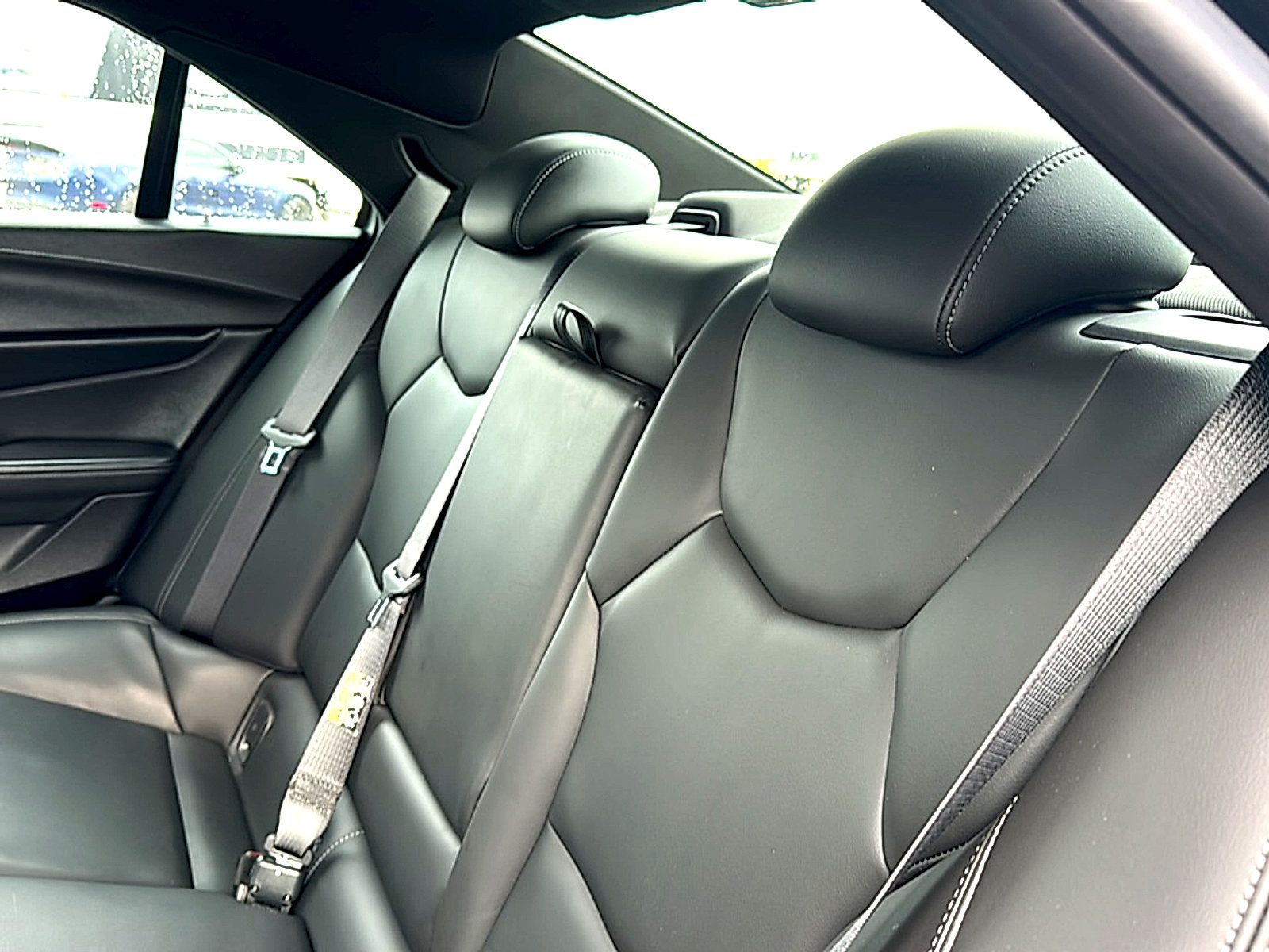 Used 2024 Cadillac CT4 Luxury w/ Cold Weather Package RWD image 19