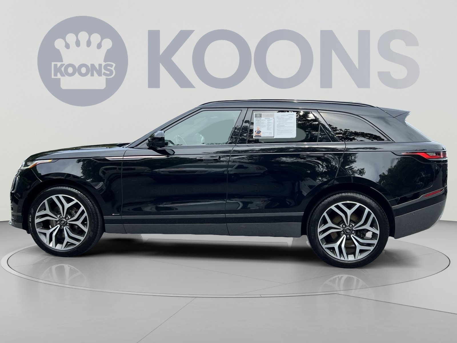 Used 2019 Land Rover Range Rover Velar R-Dynamic HSE AWD/4WD image 7