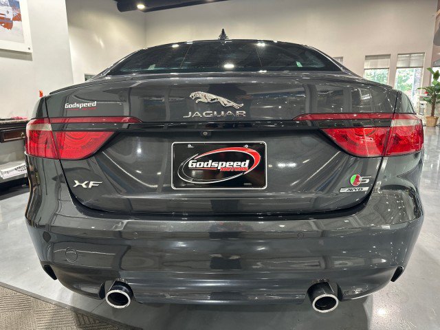 Used 2019 Jaguar XF S AWD/4WD image 34