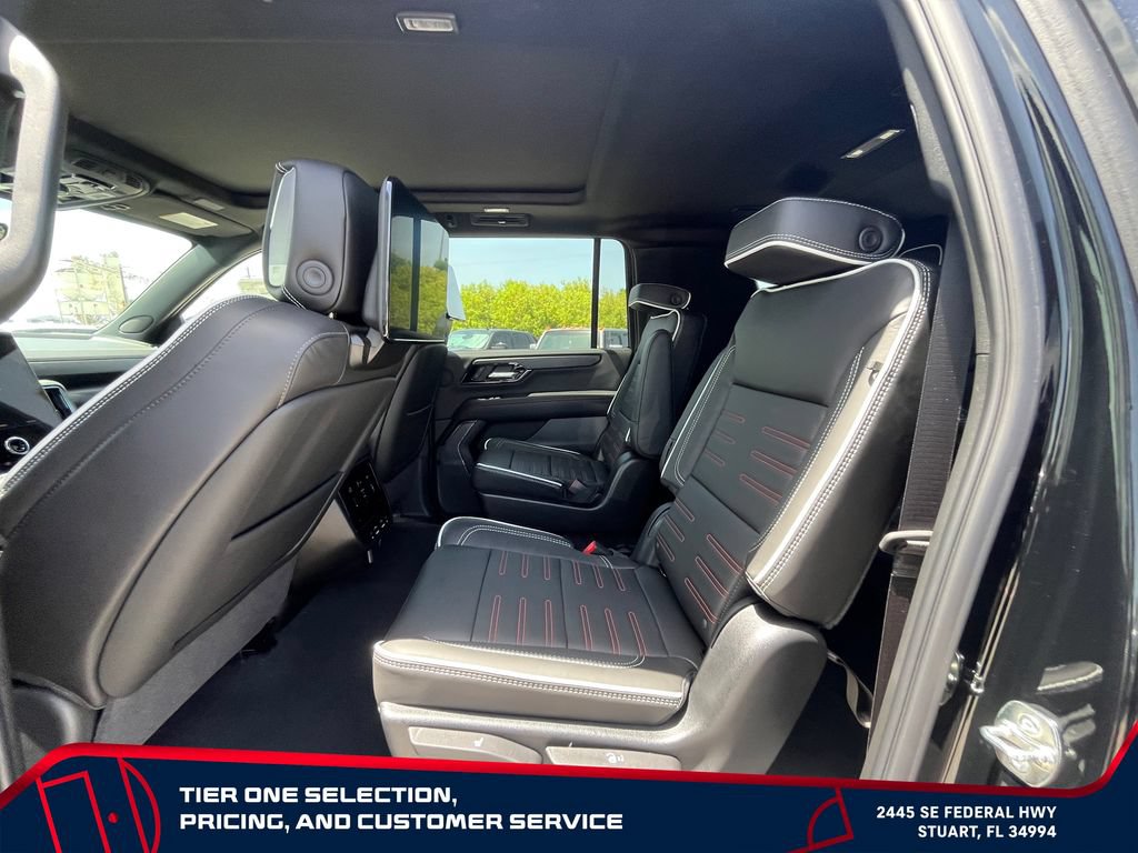 New 2026 GMC Yukon XL AT4 Ultimate AWD/4WD image 12
