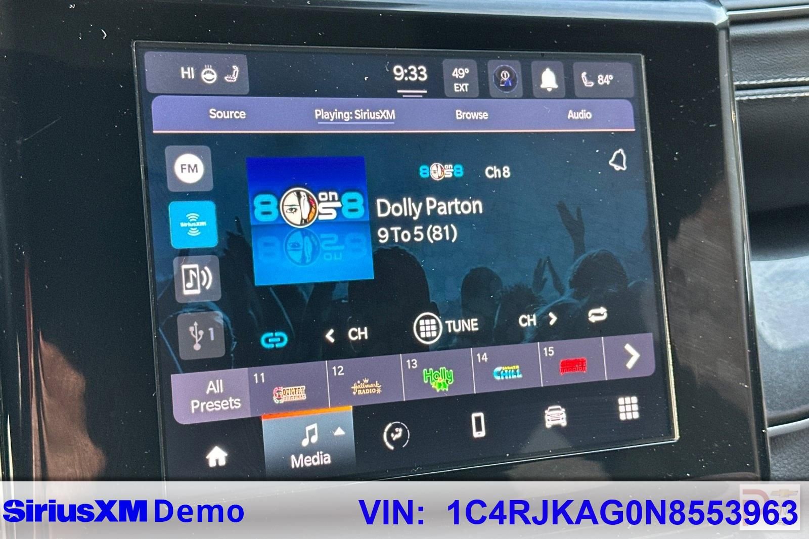 Used 2022 Jeep Grand Cherokee L Laredo image 37