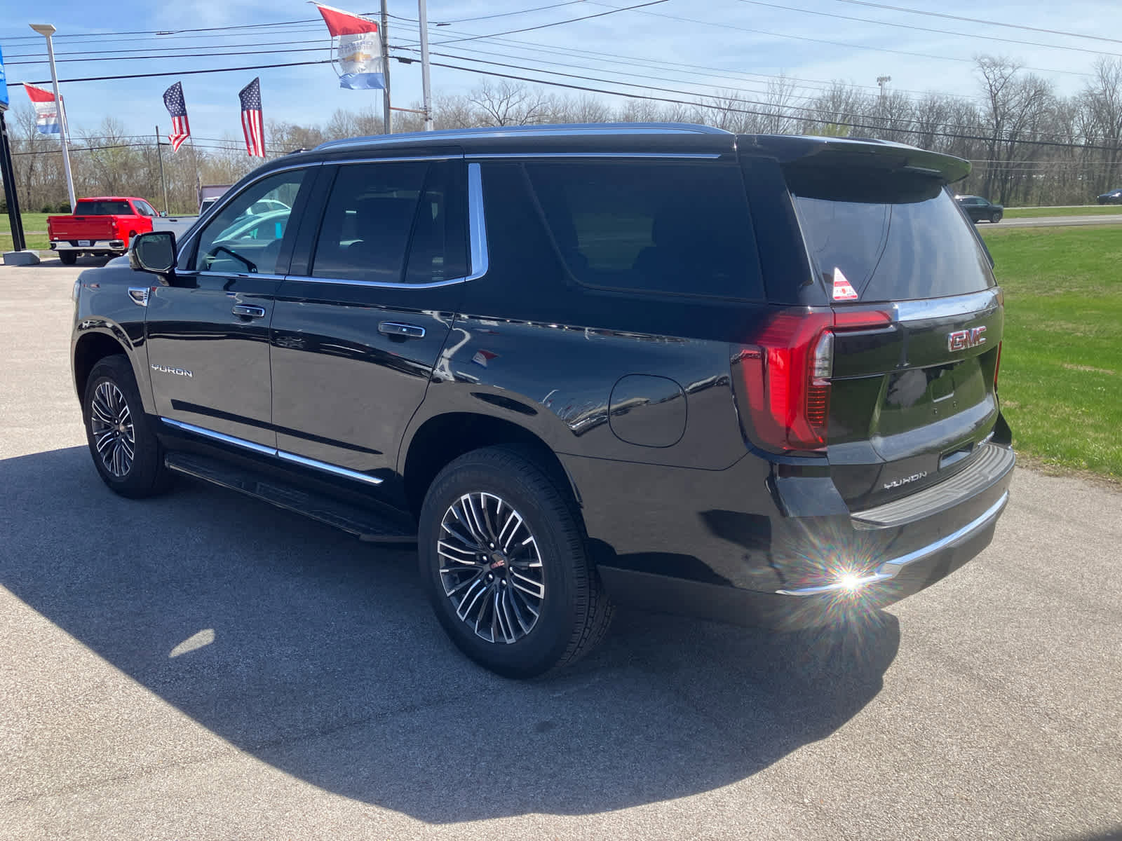 New 2026 GMC Yukon Elevation image 5