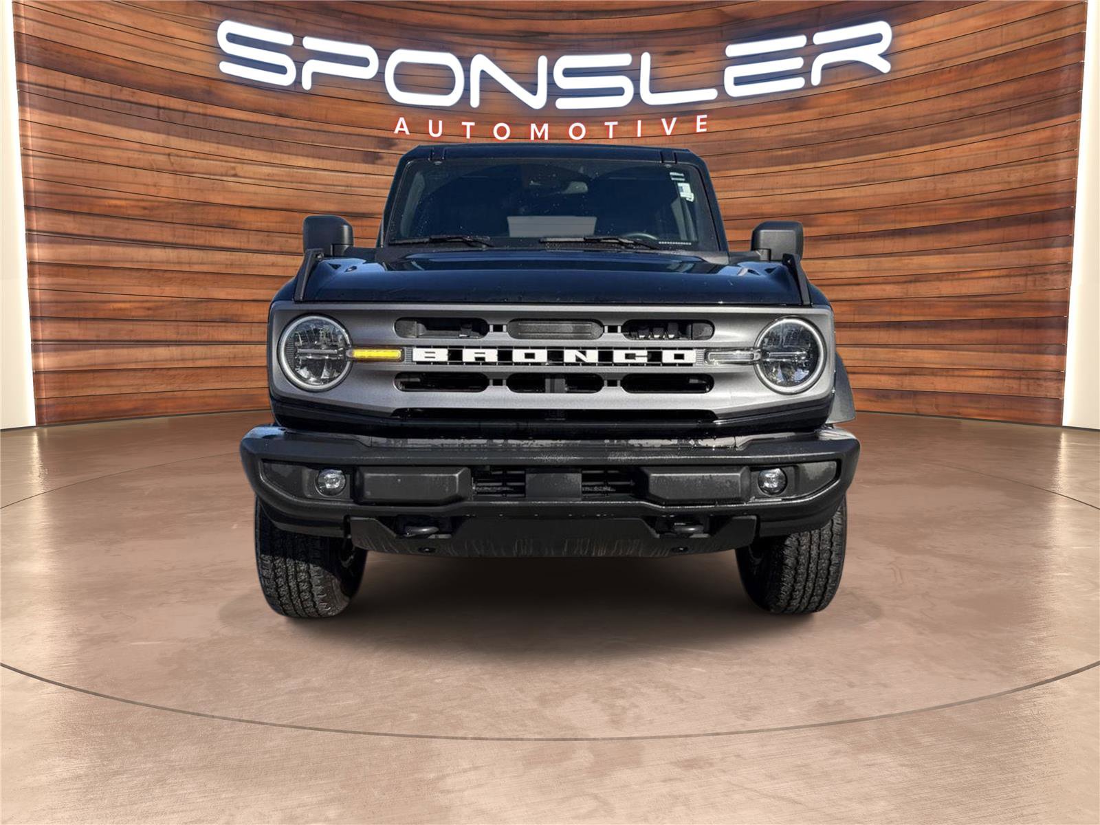 Used 2024 Ford Bronco Big Bend image 10