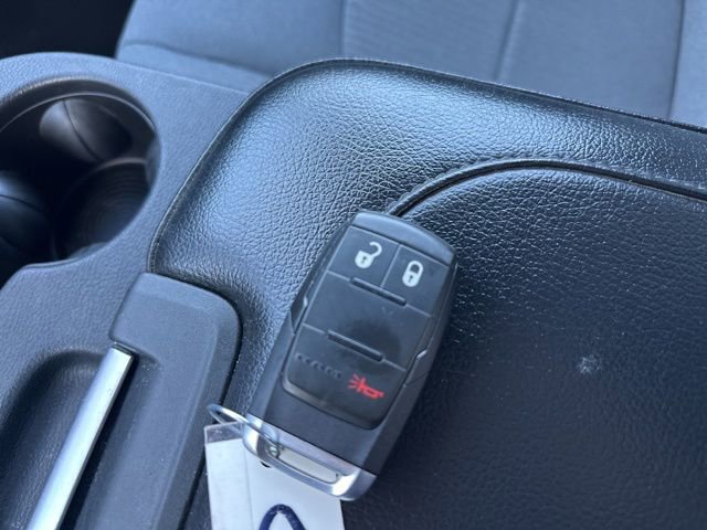 Used 2024 RAM 3500 Big Horn image 38