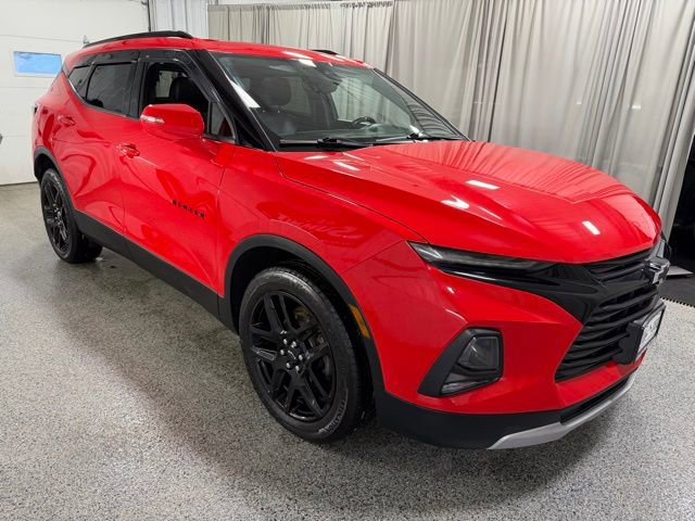 Used 2020 Chevrolet Blazer LT w/ Sound & Technology Package AWD/4WD image 3