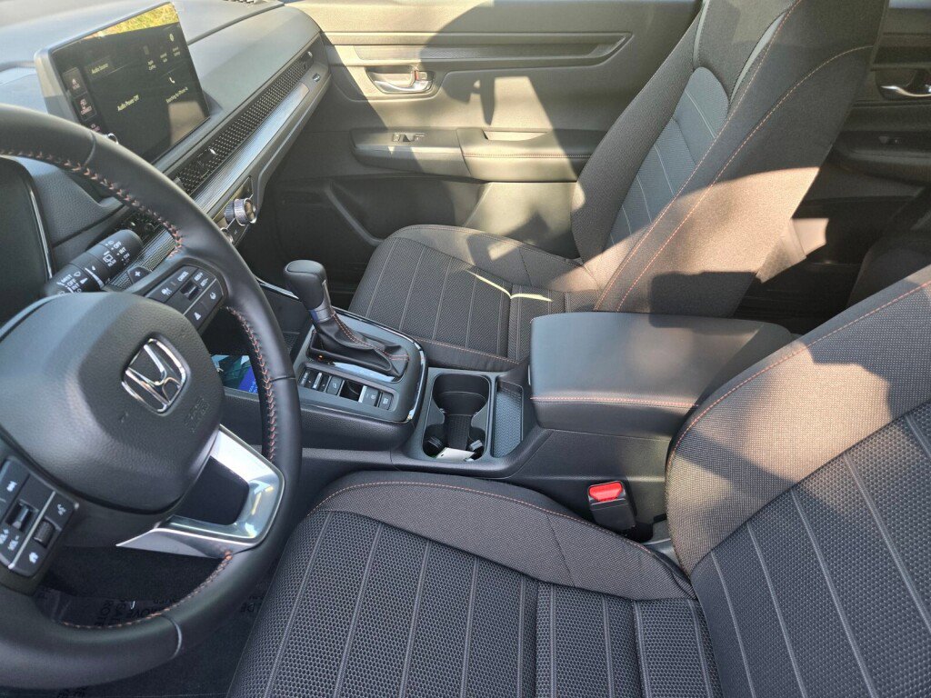 Used 2026 Honda CR-V Sport image 20