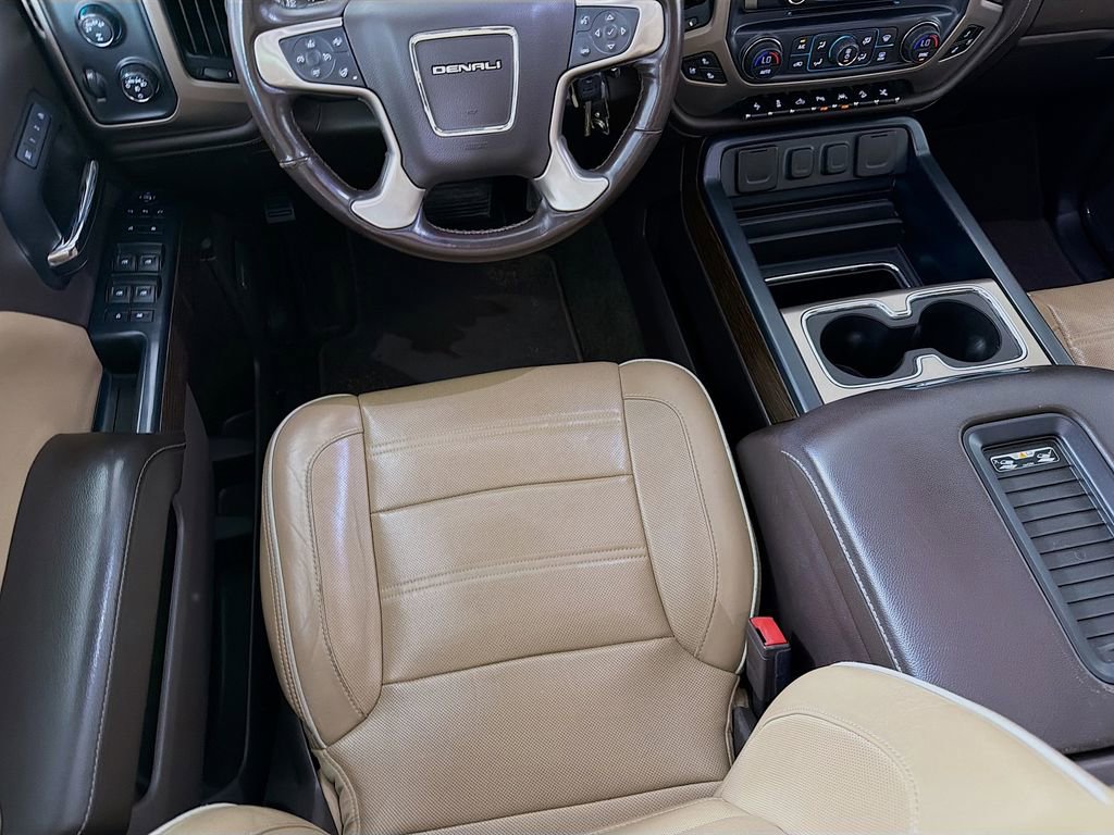 Used 2018 GMC Sierra 1500 Denali w/ Denali Ultimate Package AWD/4WD image 25