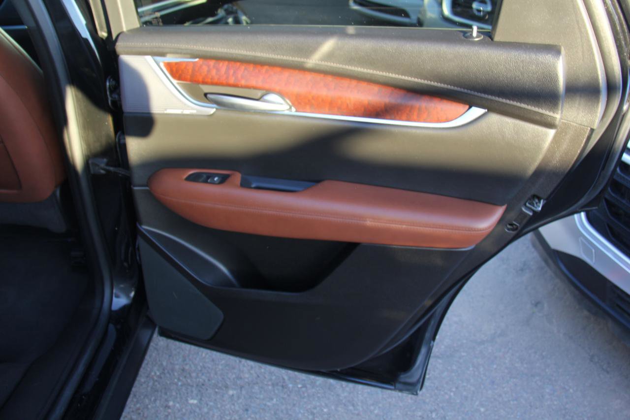 Used 2023 Cadillac XT5 Premium Luxury w/ Technology Package image 29