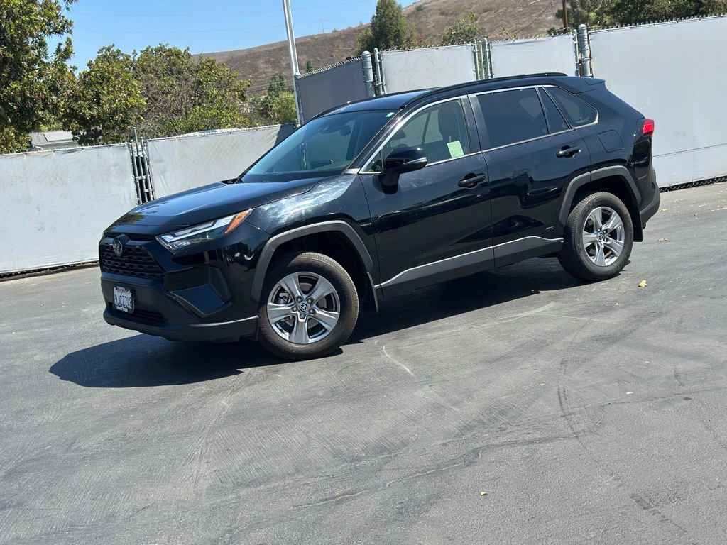 Used 2023 Toyota RAV4 XLE w/ Convenience Package AWD/4WD image 1
