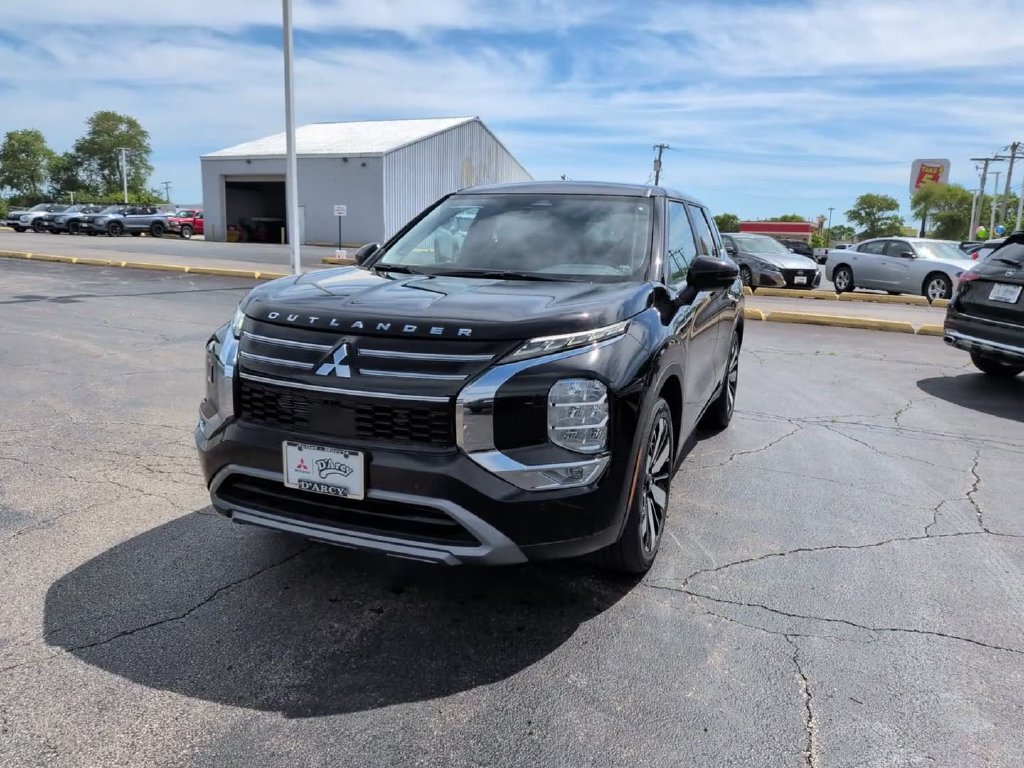 New 2026 Mitsubishi Outlander SE AWD/4WD image 16