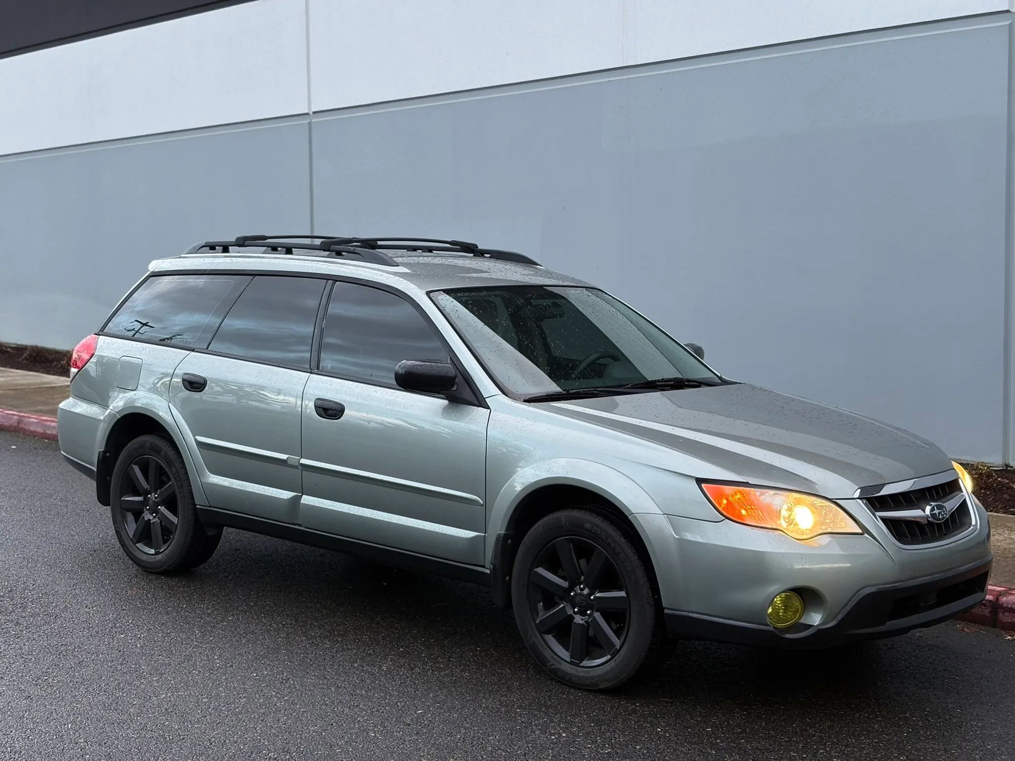Used 2009 Subaru Outback 2.5i Special Edition image 8
