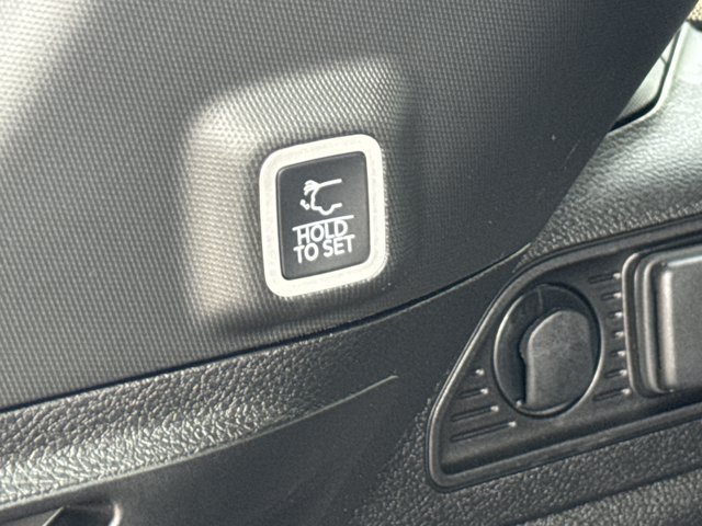 New 2026 Jeep Grand Cherokee Limited AWD/4WD image 13
