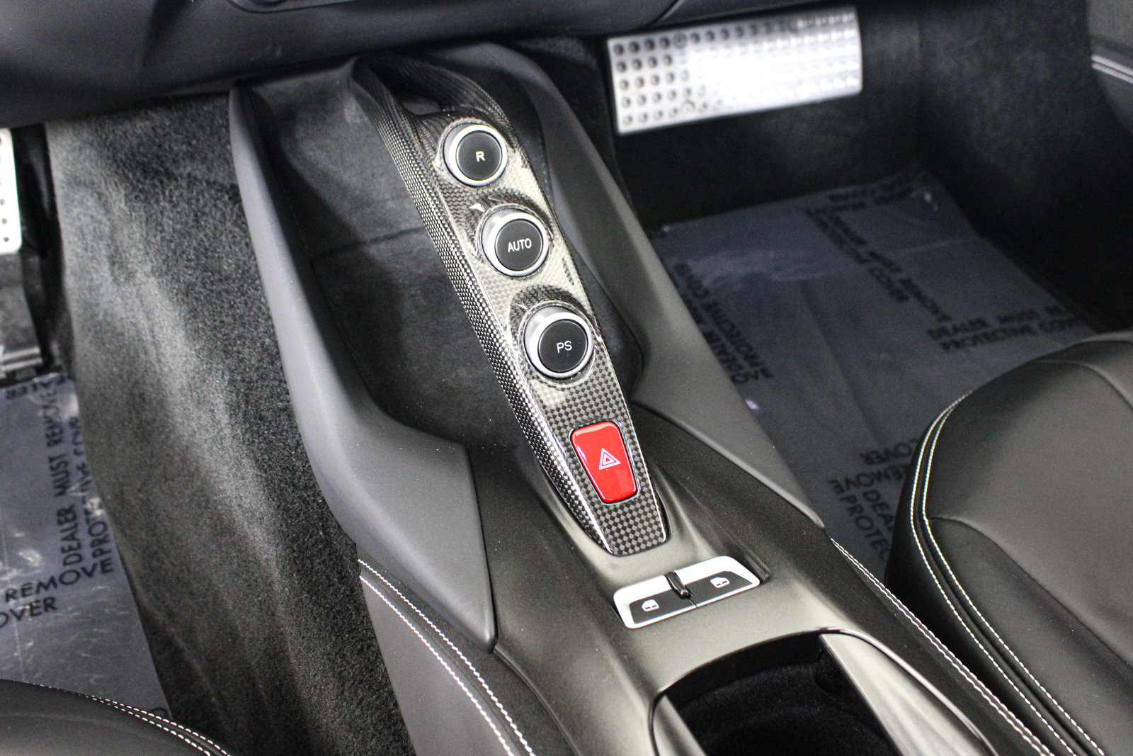 Used 2019 Ferrari 812 Superfast RWD image 35