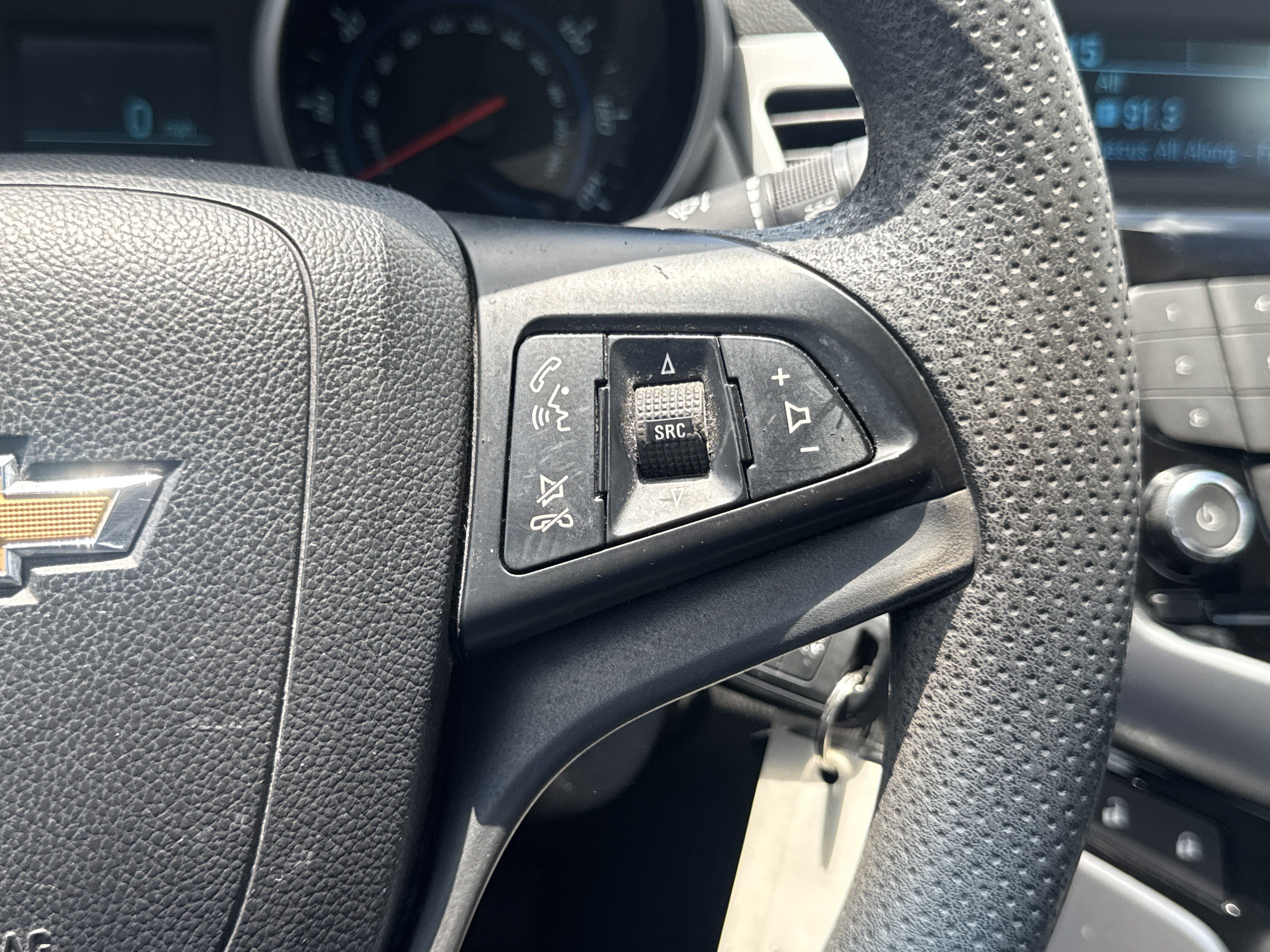 Used 2012 Chevrolet Cruze LS w/ Connectivity Package FWD image 14