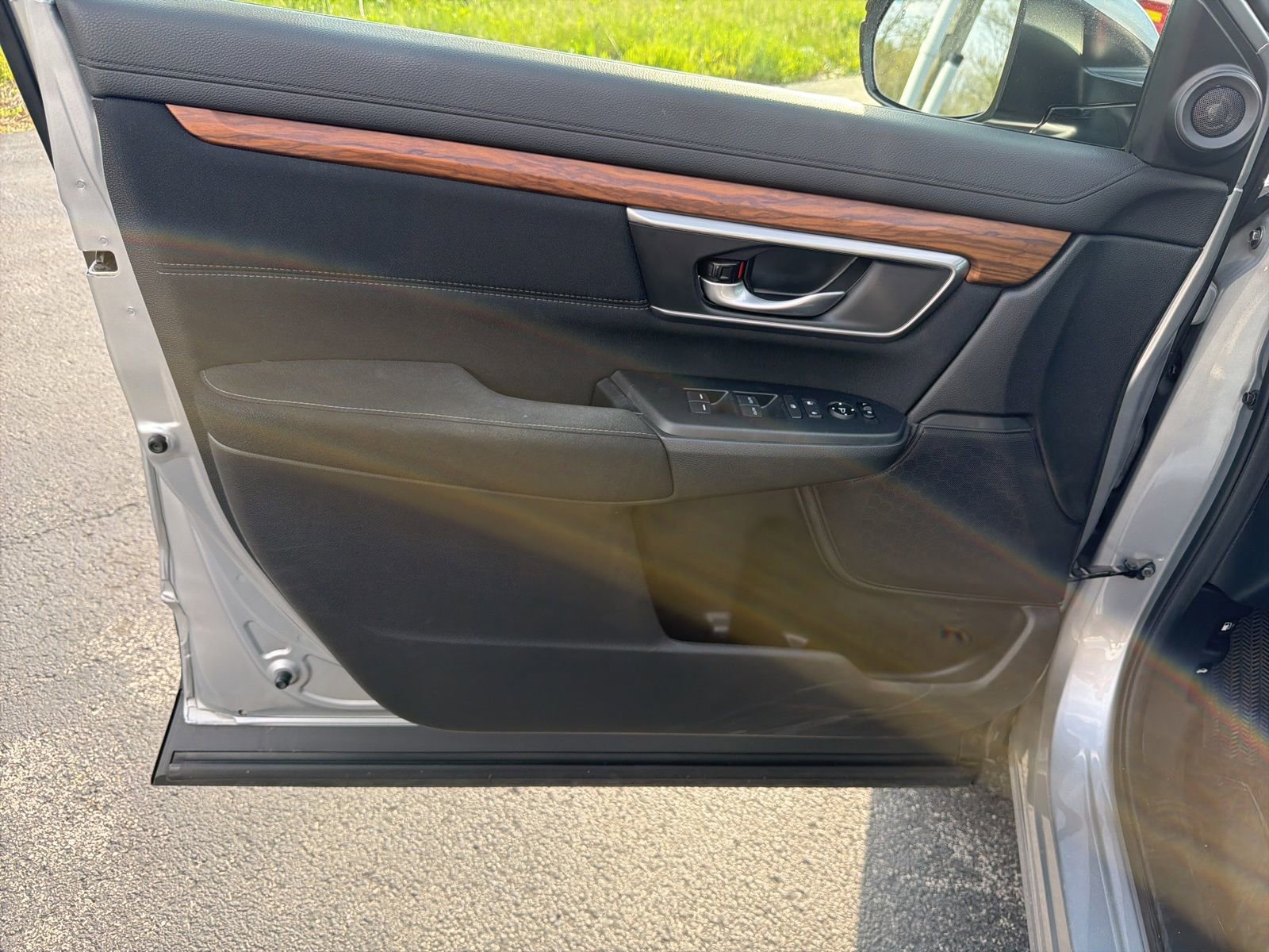 Used 2019 Honda CR-V EX image 11