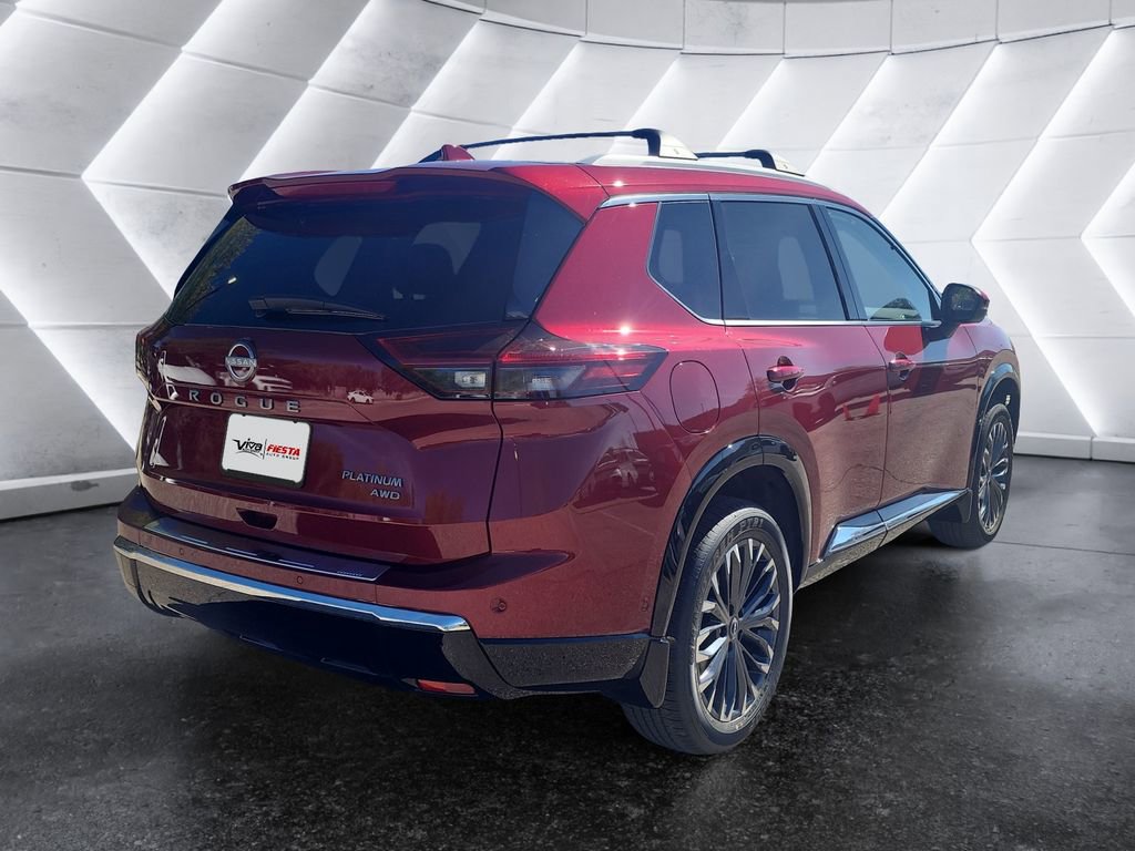 Used 2026 Nissan Rogue Platinum w/ Platinum Premium Package image 4
