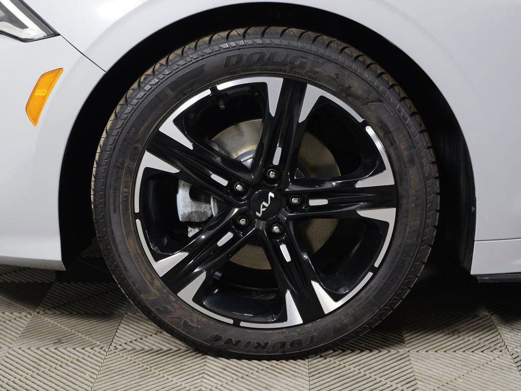 Used 2024 Kia K5 GT-Line image 23