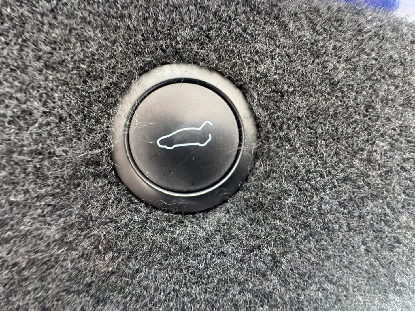 Used 2021 Tesla Model X Long Range image 50