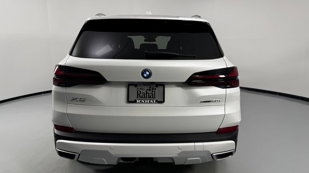 Used 2024 BMW X5 xDrive50e w/ Premium Package AWD/4WD image 6
