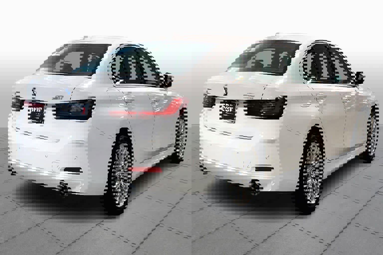 Certified 2024 BMW 330i xDrive Sedan w/ Convenience Package image 13