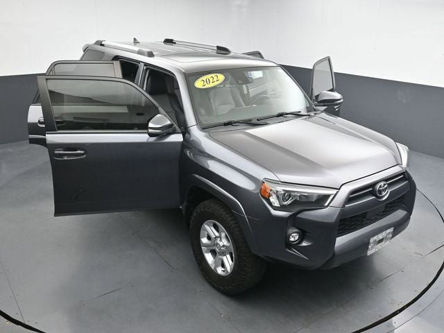 Used 2022 Toyota 4Runner SR5 Premium w/ Moonroof Package AWD/4WD image 33